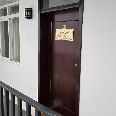 The Grand Royal Luxury Apartment Nuwara Eliya Eksteriør bilde